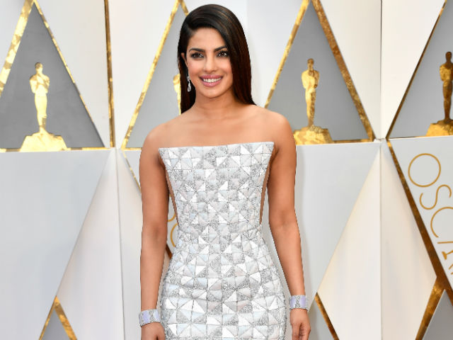 priyanka-chopra-oscars-2017_640x480_41488199080